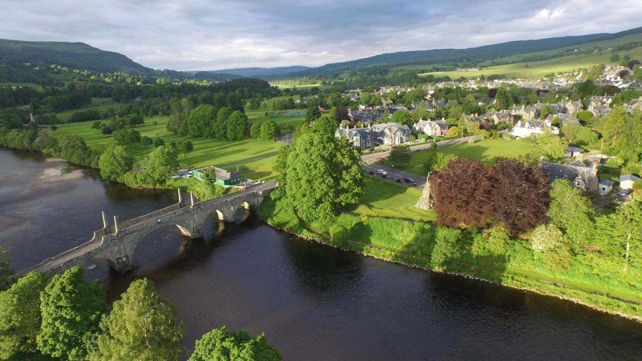 Lawers Luxury Glamping Pet Friendly Pod At Pitilie Pods * Aberfeldy